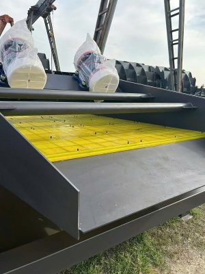 Ưu điểm của máy sàng tách nước trong sản xuất công nghiệp